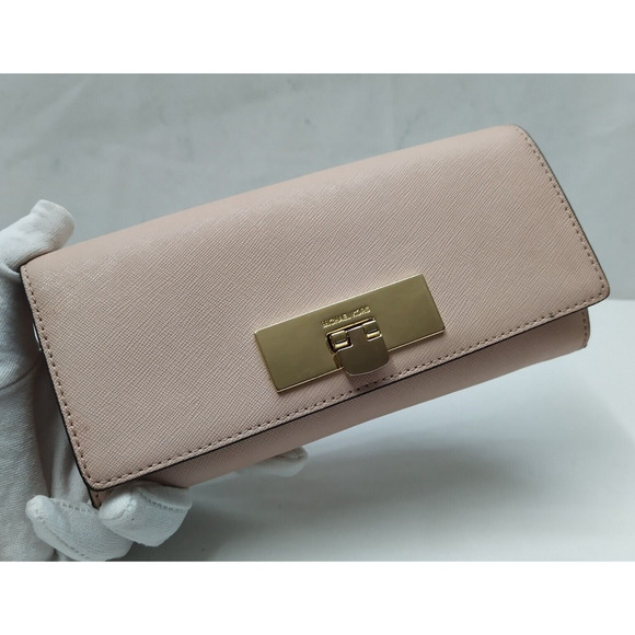 Michael Kors Pink Crossgrain Leather Pushlock Credit Card Bifold Wallet - Picture 3 of 16